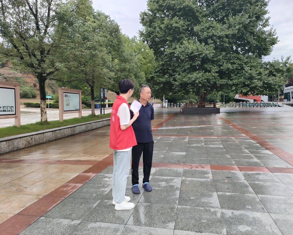 安徽學子“三下鄉(xiāng)”社會實踐：青春心向黨，紅色金寨行