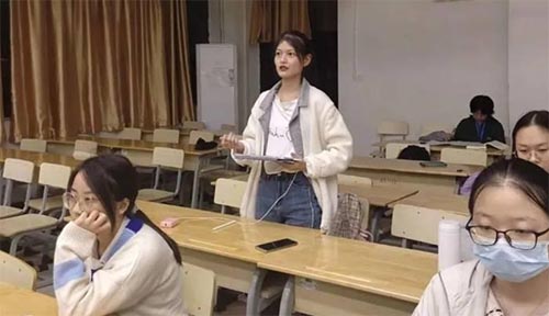 江西師范大學文學院黨員服務站開展主題觀影活動